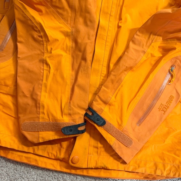 Marmot Men’s Gore-Tex XCR Lightweight Shell Jacket Full Zip Outdoor in Orange M - Picture 7 of 16